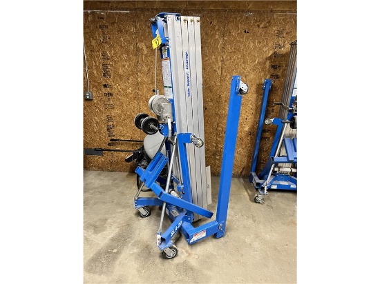 2018 GENIE SLA-20 SUPER LIFT ADVANTAGE, 18-20' WORKING HEIGHT, 25" FORKS, 23" FRAME, S/N: SLAP-72877