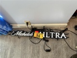 MICHELOB ULTRA NEON LIGHT