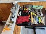 LOT OF ASSORTED KITCHEN UTENSILS & BAKEWARE
