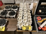 FLR 2: LOT: 57-CERAMIC CREAMERS