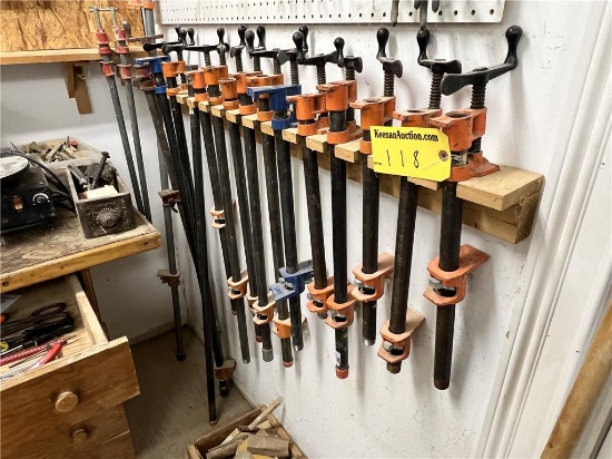 $BID PRICE X QUANTITY SELLING BY THE PIECE!: (18) ASSORTED SIZE PIPE CLAMPS