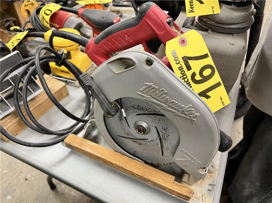 MILWAUKEE TILT-LOK 7.25" CIRCULAR SAW
