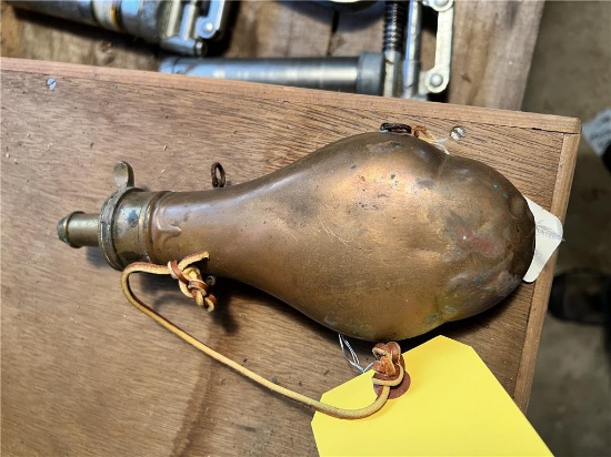 ANTIQUE J. MATTHEWMAN CIVIL WAR POWDER FLASK