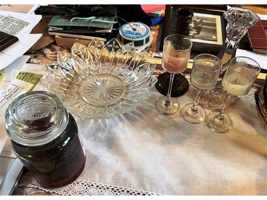 GLASS LOT: ASSORTED CANDLE STICKS, GLASS BOWL