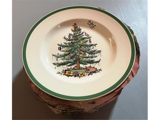 SET OF (12) SPODE 10.75" HOLIDAY PLATES