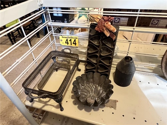 LOT: CHAFFING HOLDING & TIN WARE