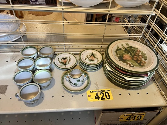 LOT: 25-PC LOUISVILLE STONEWARE: (10) 11" PLATES, (7) TEA CUPS, (7) SAUCERS, CREAMER