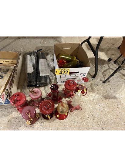 LOT: 15+/- HUMMINGBIRD FEEDERS & STANDS
