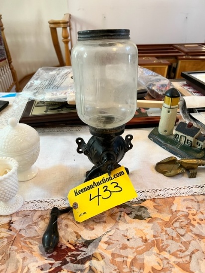 ENTERPRISE MFG. CO. COFFEE MILL NO. 100 S/N: 16517