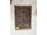 SMALL AREA RUG, 2' X 3', WITH FLOOR MAT