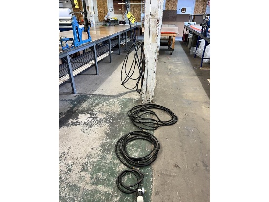 FLOOR 1: LOT: 12-AIR HOSES & 5-EXTENTION CORDS
