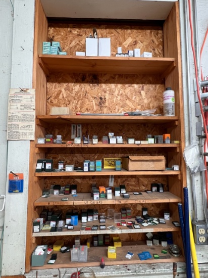 FLOOR 2: LOT: NEEDLE INVENTORY ON SHELF