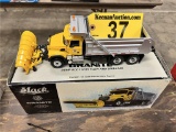 FIRST GEAR MACK GRANITE MACK D.O.T. DUMP BODY WITH PLOW & SPREADER, 1:34 SCALE