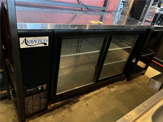 AVANTCO SLIDING GLASS DOOR REFRIGERATED BOTTLE COOLER