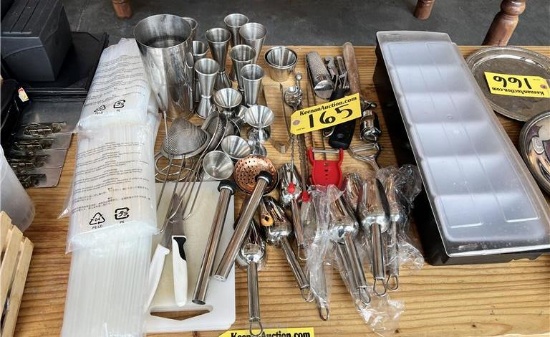 MISC. BAR LOT: SHAKERS, CUTTING BOARDS, SCOOPS