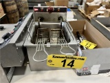 CECILWARE MODEL EL120 ELECTRIC DEEP FAT FRYER