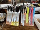 LOT OF 12-ASSORTED KITCHEN KNIVES