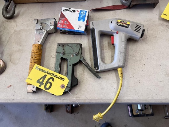 STAPLER LOT