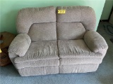 RECLINER LOVESEAT