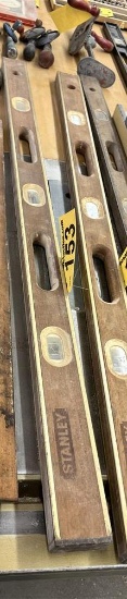 STANLEY 4' WOODEN LEVEL