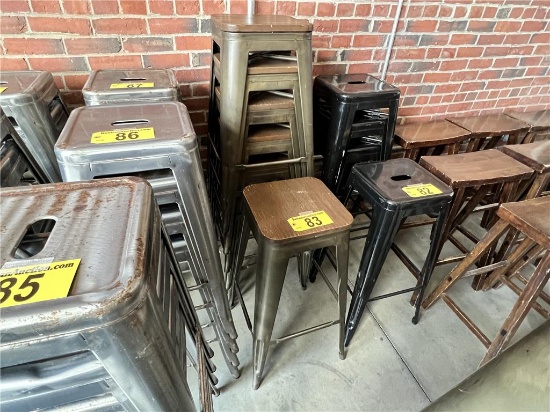 $BID PRICE X 6 - (6) 30" WOOD TOP BAR STOOLS