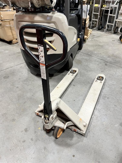 CROWN ECOLOGIC MODEL PTH50  5,000LB. HYDRAULIC PALLET JACK