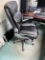 EXECUTIVE OFFICE CHAIR
