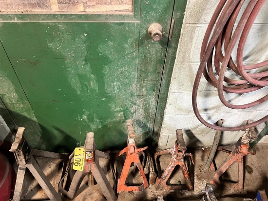 LOT: (5) ASSORTED JACK STANDS - (1) 10-TON