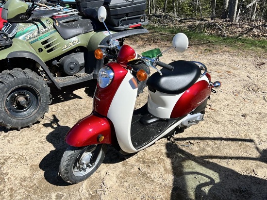 2007 HONDA METROPOLITAN 49CC SCOOTER, 2,716 MILES, VIN: JH28F60067K502278