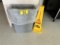 RUBBERMAID WASTE CAN, WET FLOOR SIGN