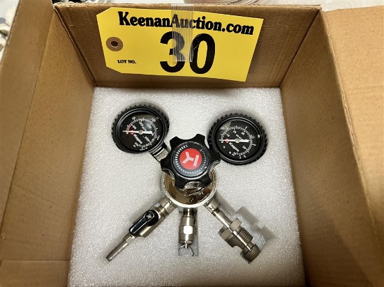 KEGCO KCLHU5N DOUBLE GAUGE REGULATOR