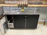 PERLICK DS60B 5-TAP KEG COOLER W/ BEER PULLS