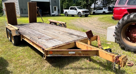 16' X 6.5' T/A EQUIPMENT TRAILER, GORILLA LIFT TRAILER ASSIST, 5' LOADING RAMPS