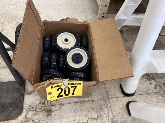 LOT OF (18) 4" POLY CASTERS