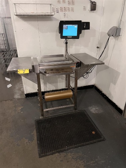HOBART MODEL HWS-4 HAND WRAP STATION W/ HTS SERIES 30LB PRICE COMPUTING SCALE