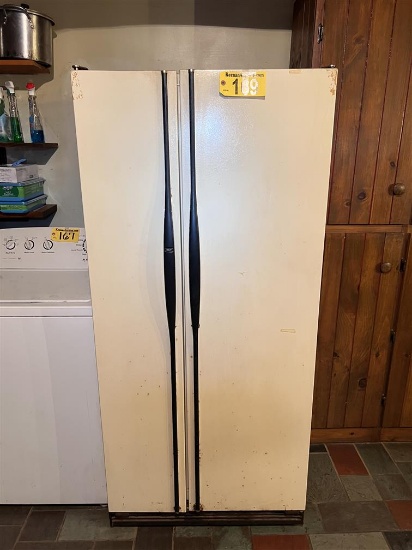 RCA SIDE-BY-SIDE REFRIGERATOR/FREEZER
