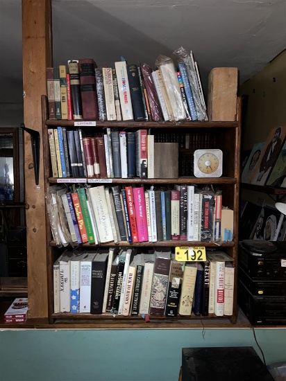 LOT: 4-SHELF BOOKSHELF & BOOKS, CLOCK