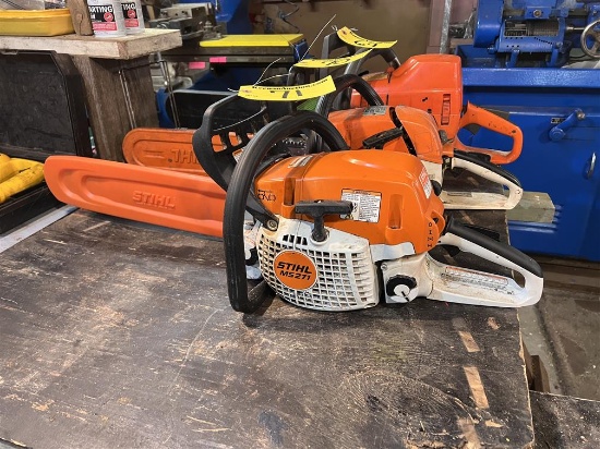 STIHL MS271 17" GAS CHAINSAW W/ CHAIN GUARD