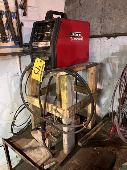 LINCOLN SP-130T ARC WELDER W/ TORCH