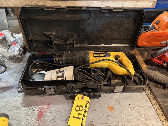 DEWALT DW303 VARIABLE SPEED RECIPROCATING SAW