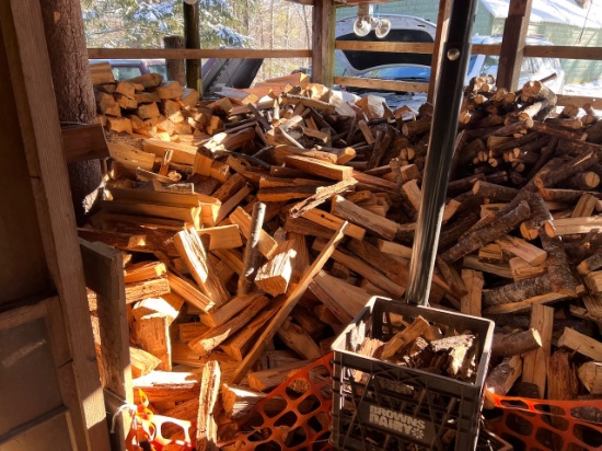 LOT: APPROXIMATELY 2.5 CORD OF FIREWOOD