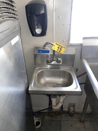PRO-ADVANTAGE S/S HAND SINK W/ PAPER TOWEL & SOAP DISPENSERS