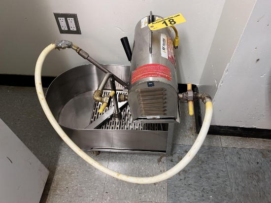 RF HUNTER MODEL ECCO ONE FRYER FILTER MACHINE, SINGLE PHASE