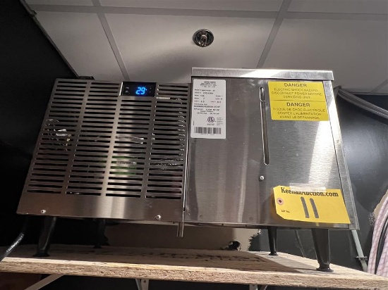 MICRO MATIC MODEL MMPP4381-EP S/S GLYCOL CHILLER, 1PH