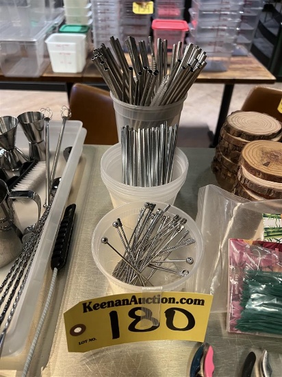 LOT OF ASSORTED S/S STRAWS & GARNISH PICKS