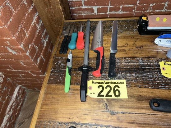 BID PRICE X 8 - (8) ASSORTED CUTLERY UTENSILS