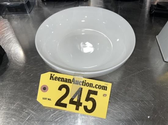 BID PRICE X 20 - (20) HARVEST GREEN 9" PORCELAIN PASTA BOWLS