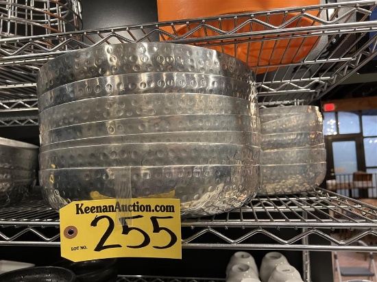 BID PRICE X 14 - (14) CHOICE 14.25" HAMMERED ALUMINUM SEAFOOD PLATTERS