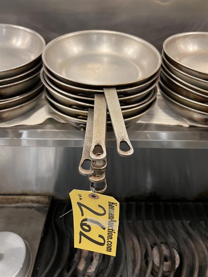 BID PRICE X 6 - (6) CHOICE 10.5" FRYING PANS