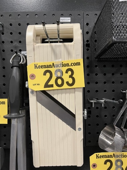 BID PRICE X 2 - (2) MANDOLIN SLICERS
